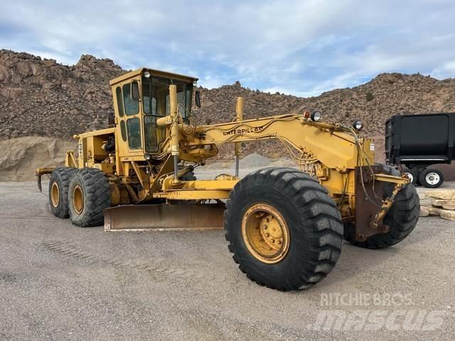 CAT 16G 平土機