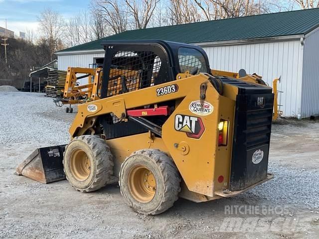 CAT 236D3 滑移轉向裝載機