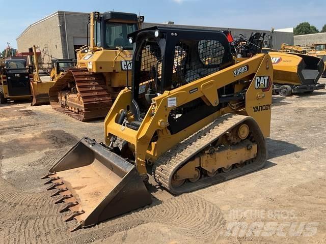 CAT 239D3 滑移轉向裝載機