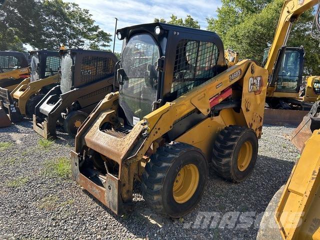 CAT 246D3 滑移轉向裝載機