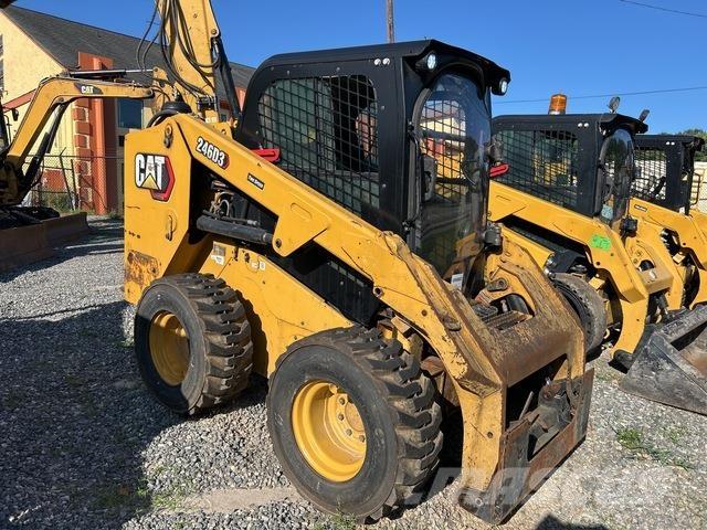 CAT 246D3 滑移轉向裝載機