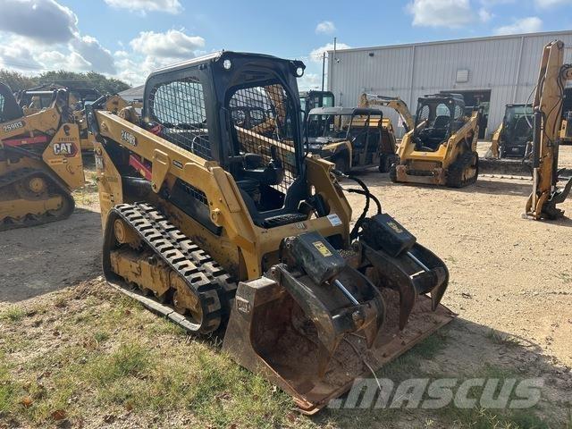 CAT 249D3 滑移轉向裝載機