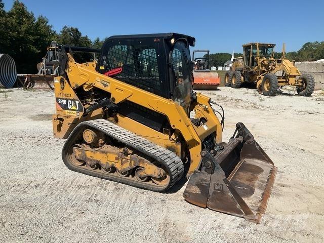 CAT 259D 滑移轉向裝載機