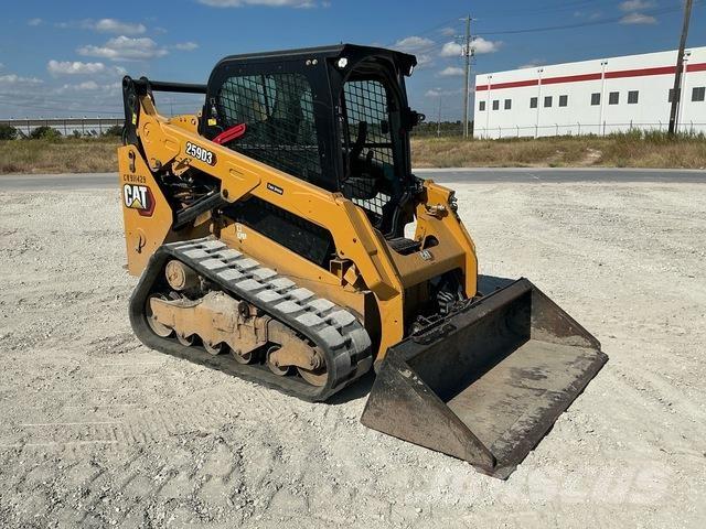 CAT 259D3 滑移轉向裝載機