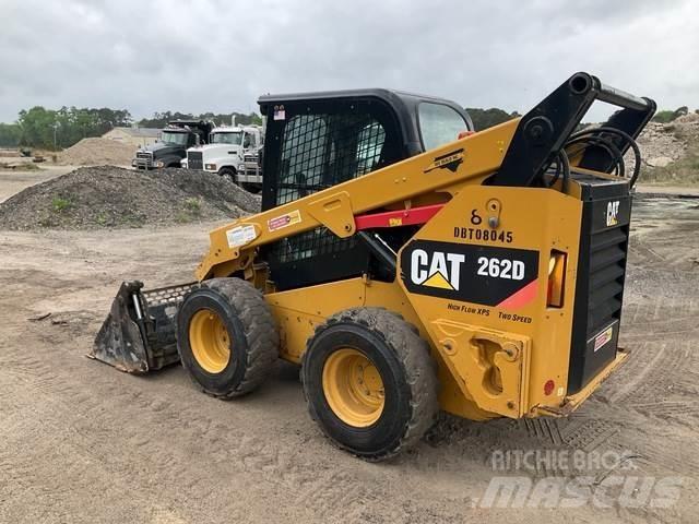 CAT 262D 滑移轉向裝載機