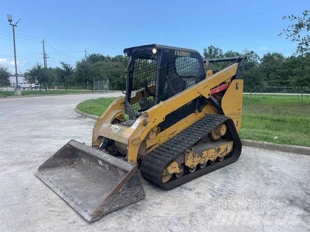 CAT 299D2 滑移轉向裝載機