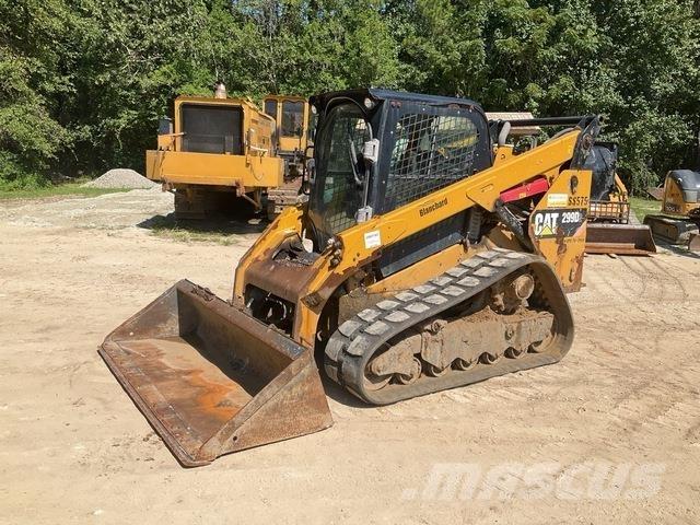 CAT 299D2 滑移轉向裝載機