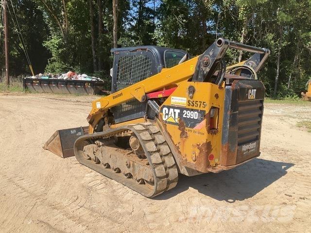 CAT 299D2 滑移轉向裝載機