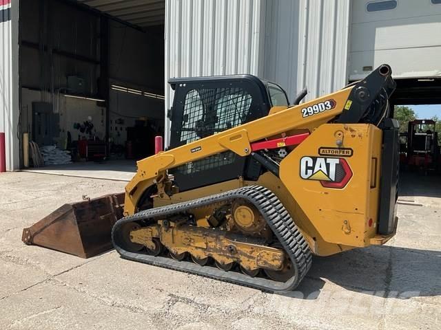 CAT 299D3 滑移轉向裝載機