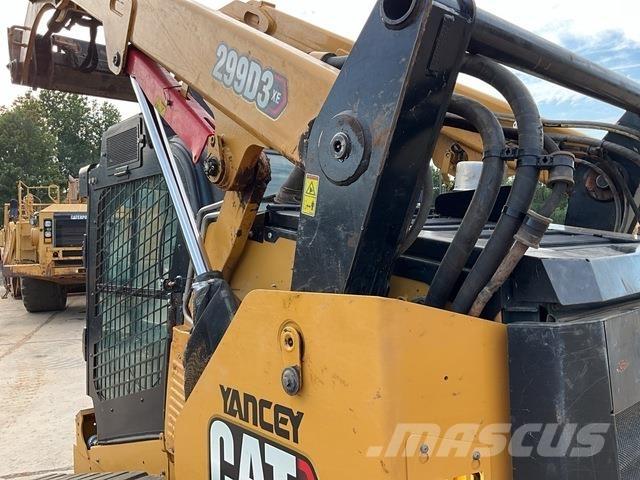 CAT 299D3 XE 滑移轉向裝載機