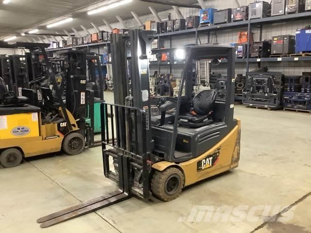 CAT 2ET4000 電動堆高機