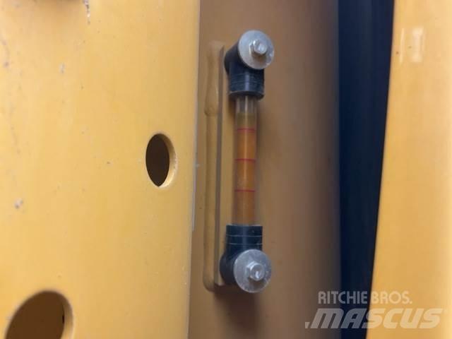 CAT 320 履帶式 挖土機/掘鑿機/挖掘機