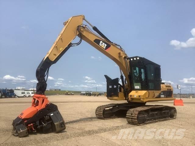 CAT 320DFM 木材分離器和切割機