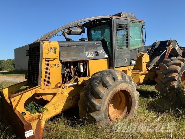 CAT 525C 集材機
