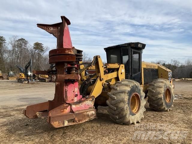 CAT 573 伐木歸堆機