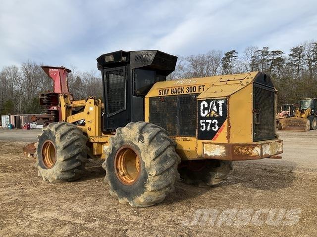 CAT 573 伐木歸堆機