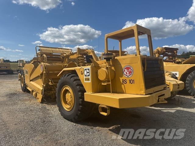 CAT 613B 刮土機