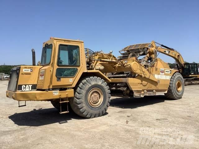 CAT 615C 刮土機