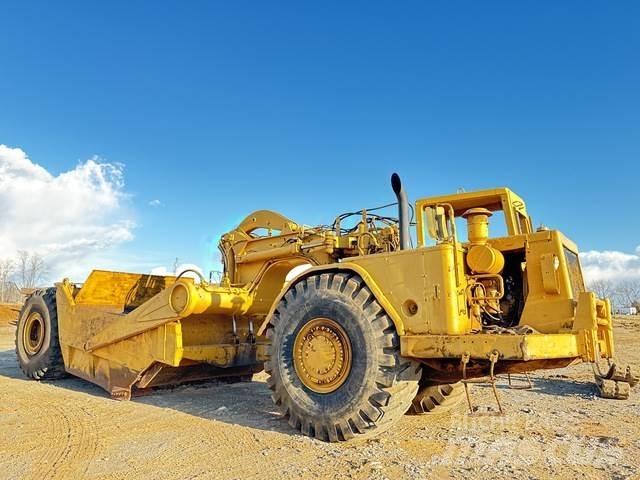 CAT 621B 刮土機
