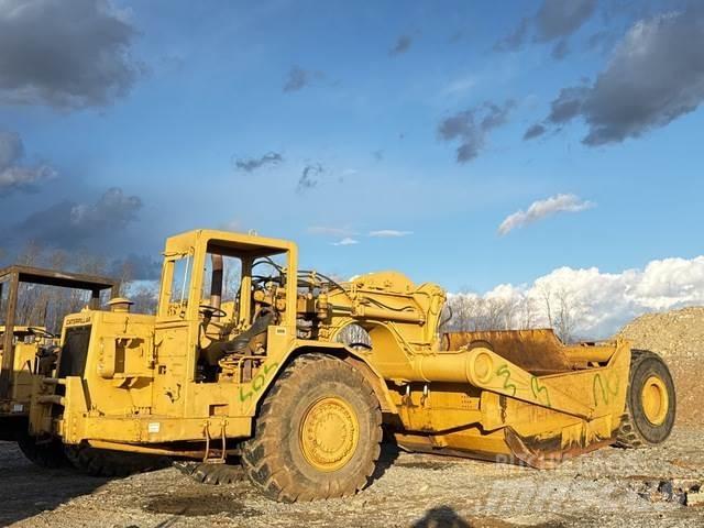 CAT 621B 刮土機
