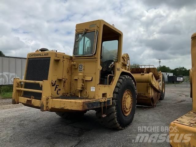 CAT 621B 刮土機