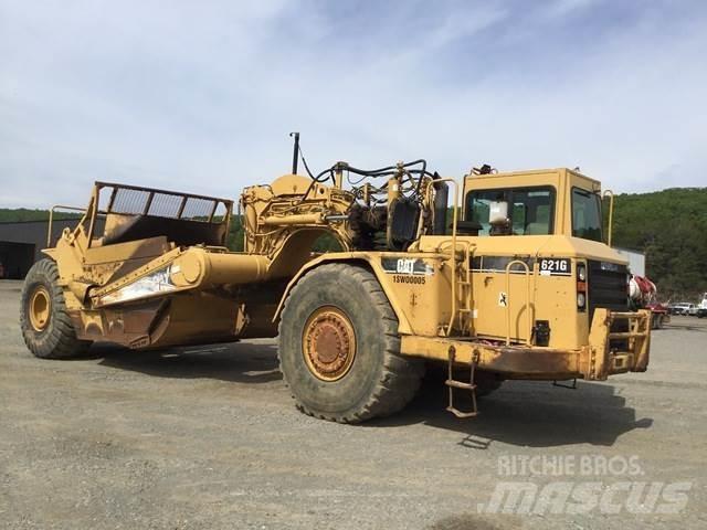 CAT 621G 刮土機