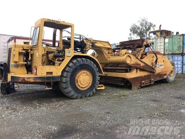 CAT 623B 刮土機