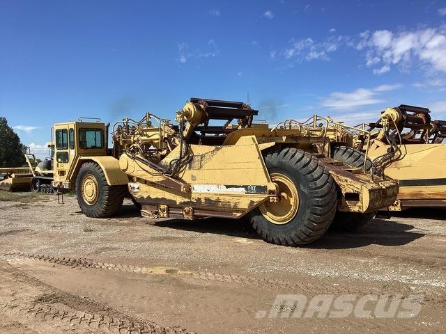 CAT 623F 刮土機