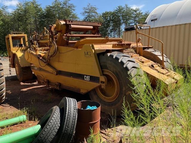 CAT 623F 刮土機