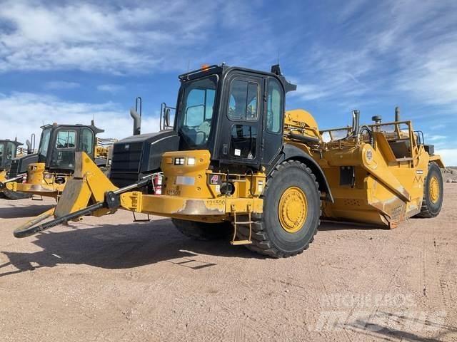 CAT 627K 刮土機