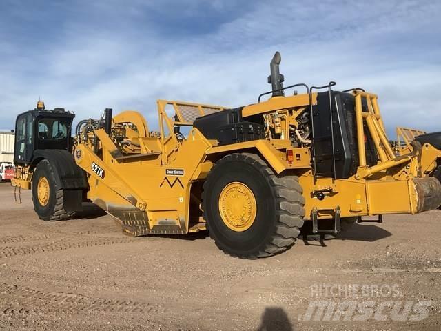 CAT 627K 刮土機