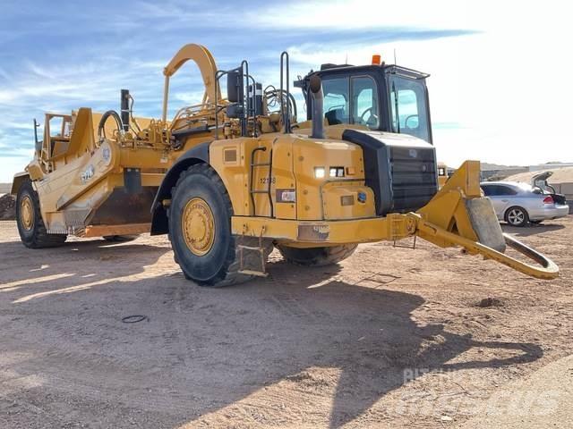 CAT 627K 刮土機
