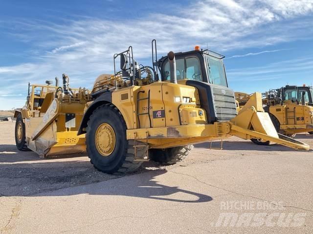 CAT 627K 刮土機