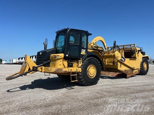 CAT 627K 刮土機