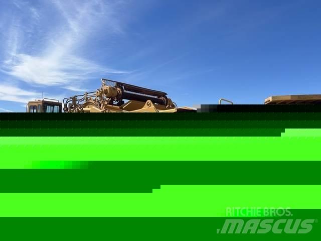 CAT 633E 刮土機