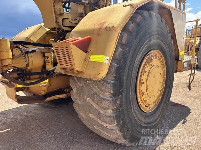 CAT 633E 刮土機