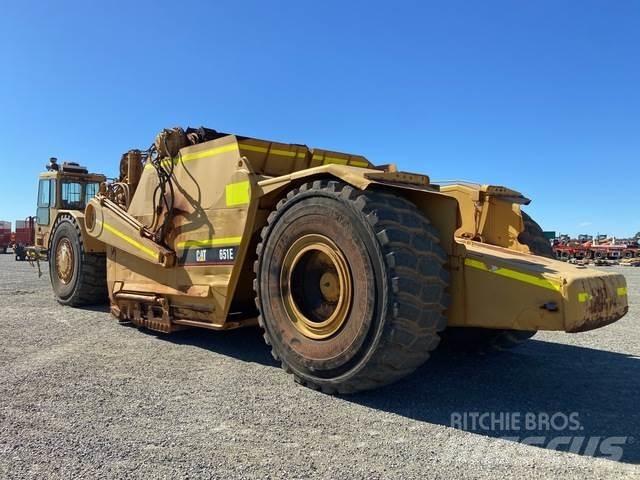 CAT 651E 刮土機