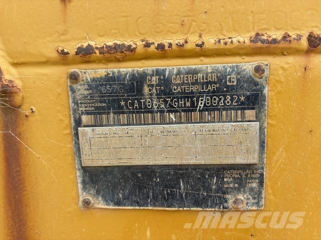 CAT 657G 刮土機