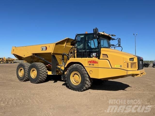 CAT 730 鉸接式起吊車