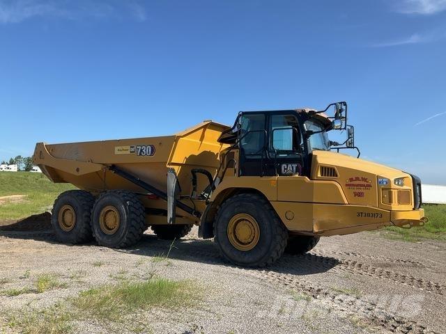 CAT 730 鉸接式起吊車