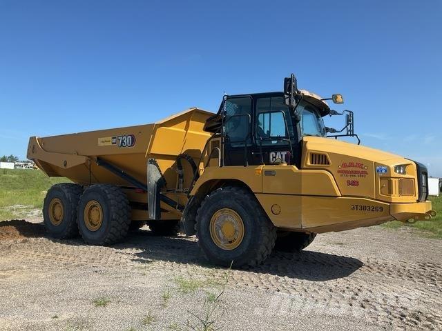 CAT 730 鉸接式起吊車