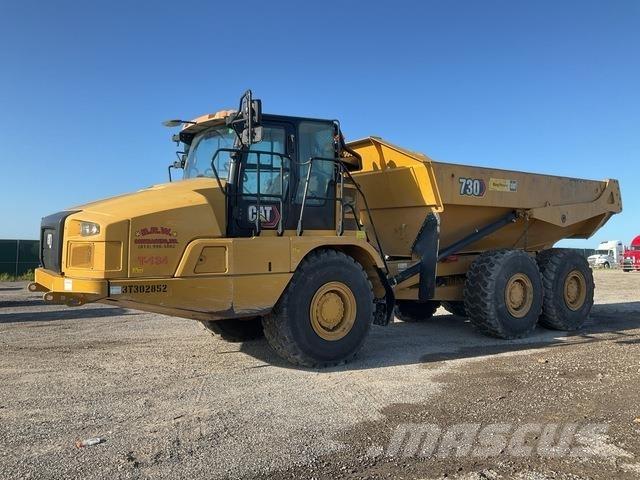 CAT 730 鉸接式起吊車