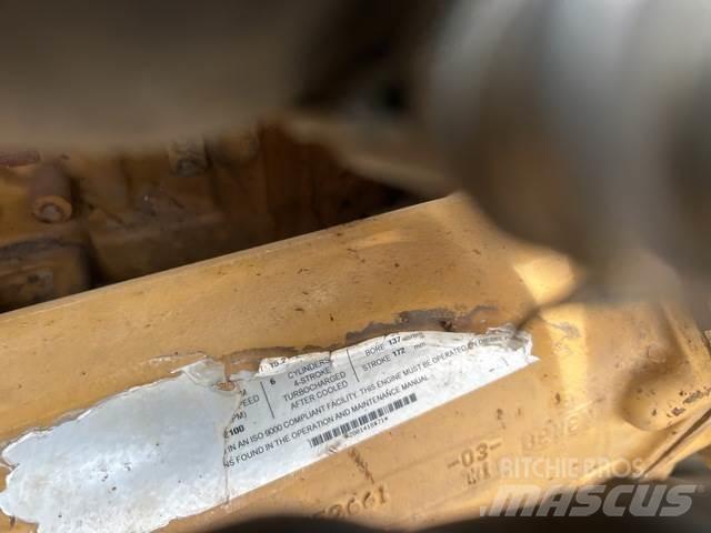 CAT 740 鉸接式起吊車