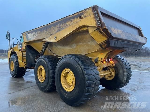 CAT 745C 鉸接式起吊車