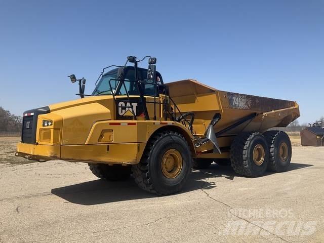 CAT 745C 鉸接式起吊車