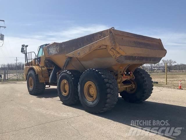CAT 745C 鉸接式起吊車