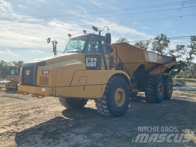 CAT 745C 鉸接式起吊車