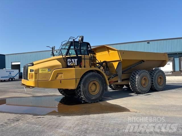 CAT 745C 鉸接式起吊車