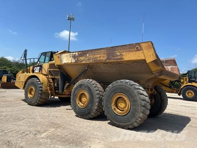 CAT 745C 鉸接式起吊車