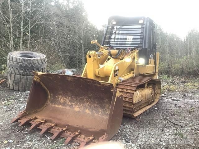 CAT 763C 推土機